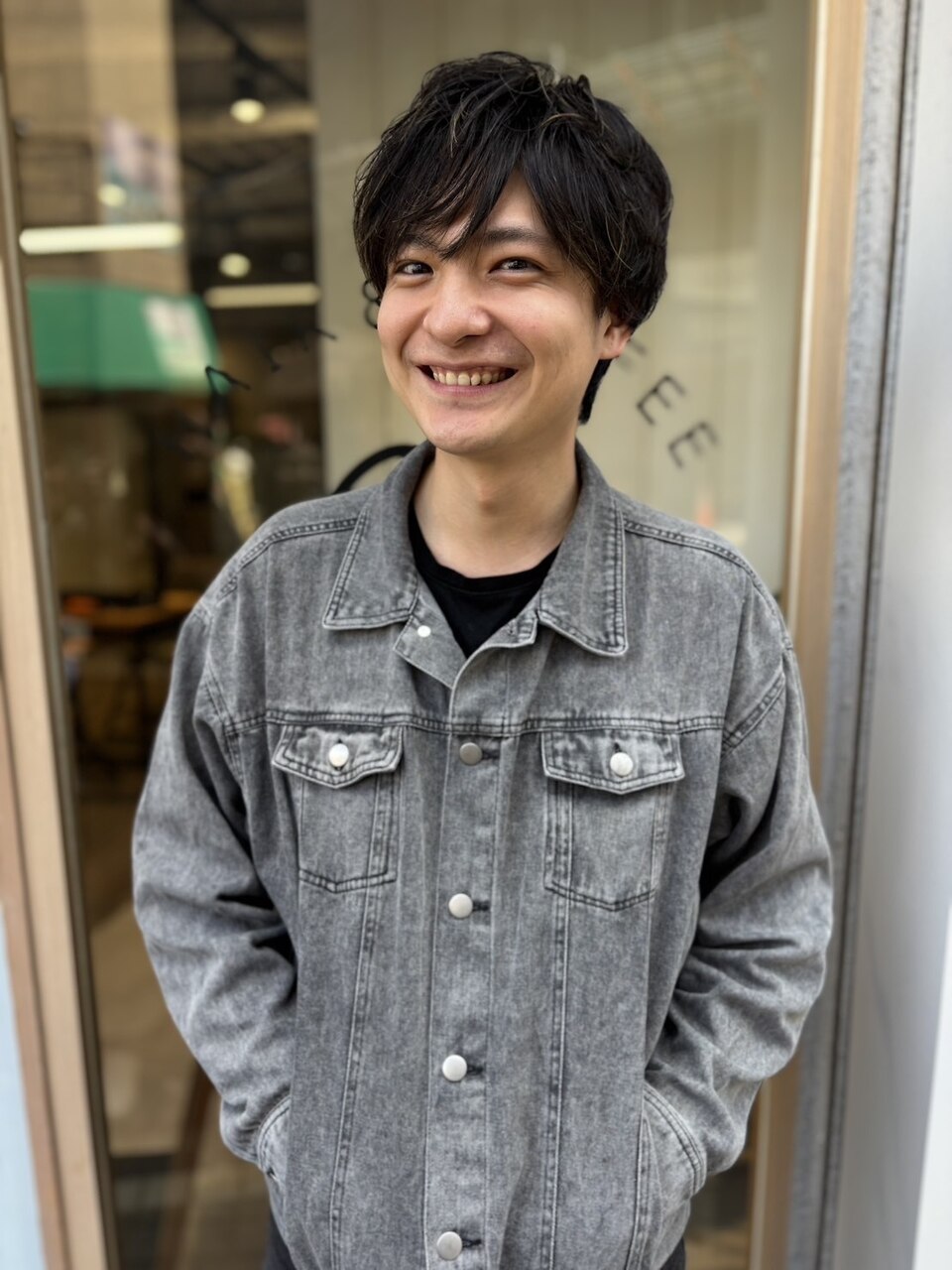 アシスタント平野 広輝