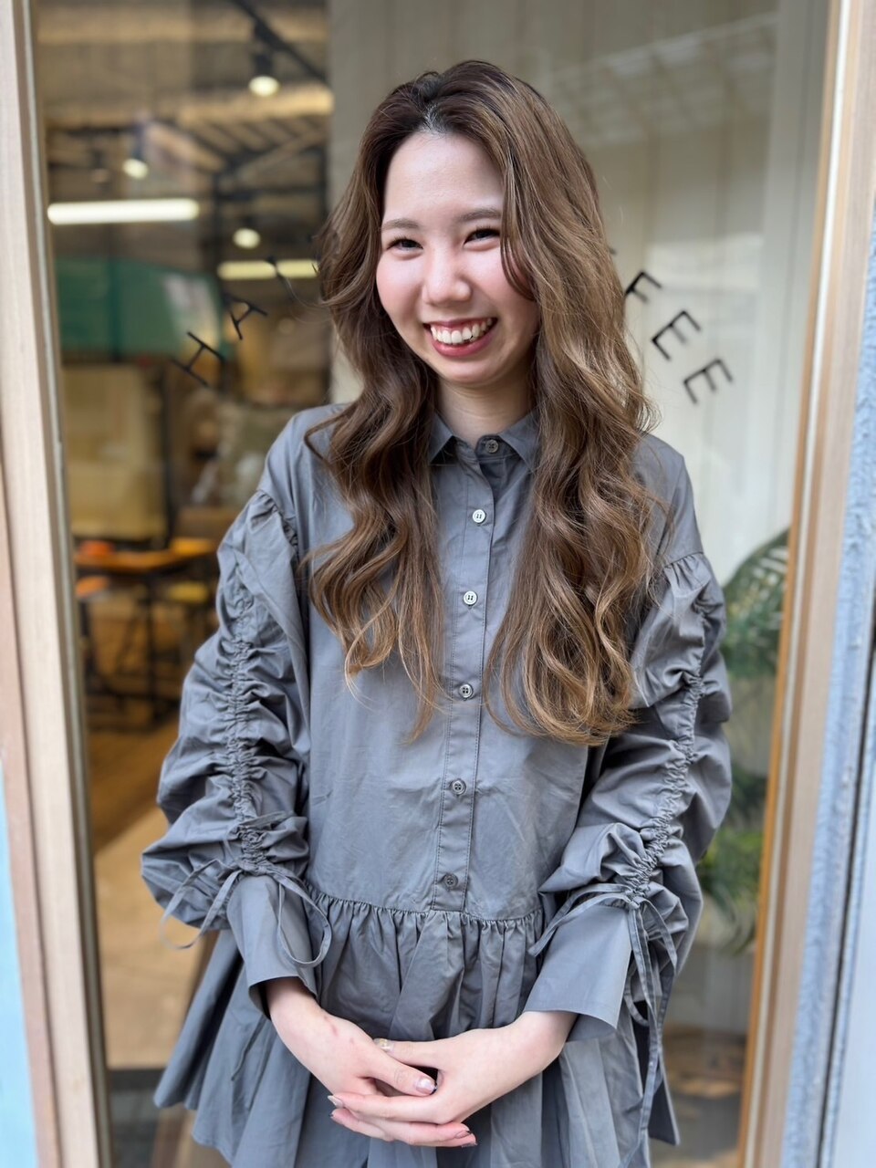 アシスタント笠原 彩希